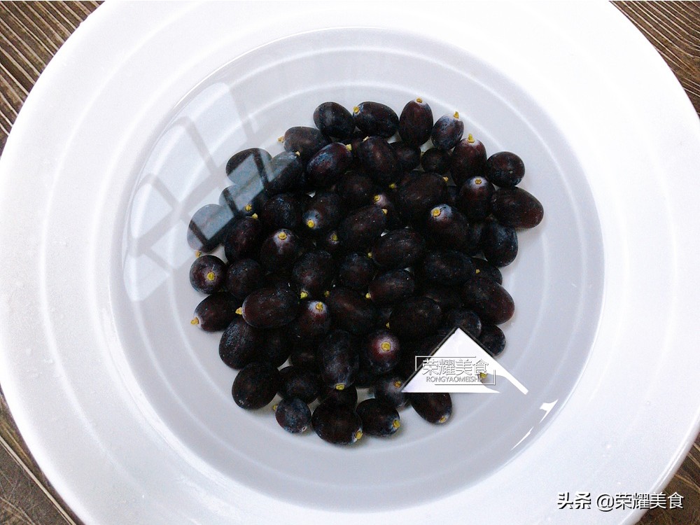 提子无籽怎么洗,提子用盐水洗