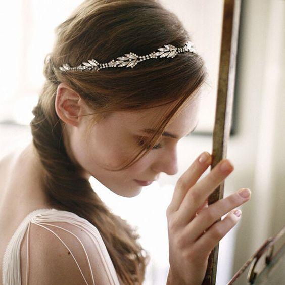 趋势|发带绑一绑，让新的一年从头开始美