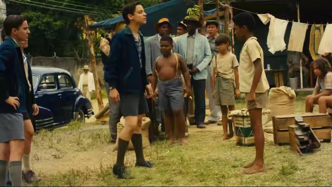 巴西球王贝利贫民窟,足坛传奇人物贝利