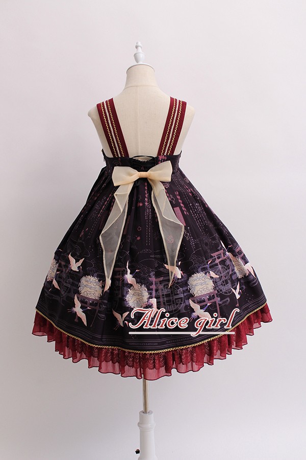 白菜价学生党甜酷lolita推荐,有没有纯色系的lolita小裙子推荐