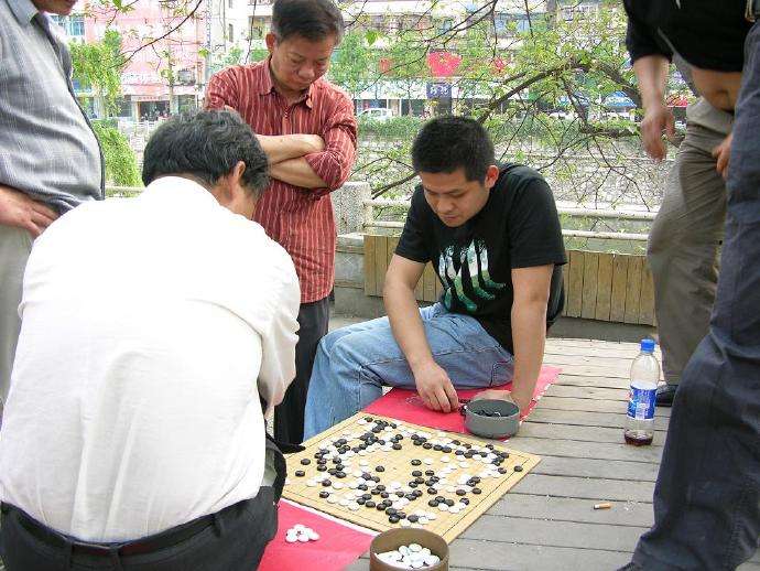 公园老大爷摆的棋,公园大爷象棋水平多高