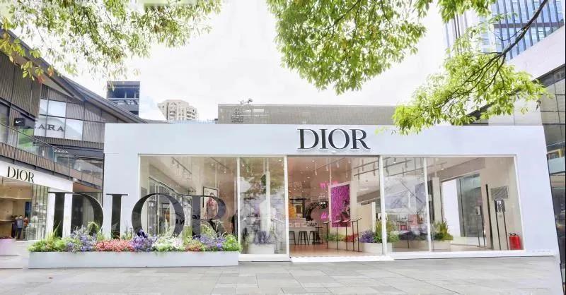 10月文娱黄金周，会玩又貌美的购物中心设计，给大家安排上了