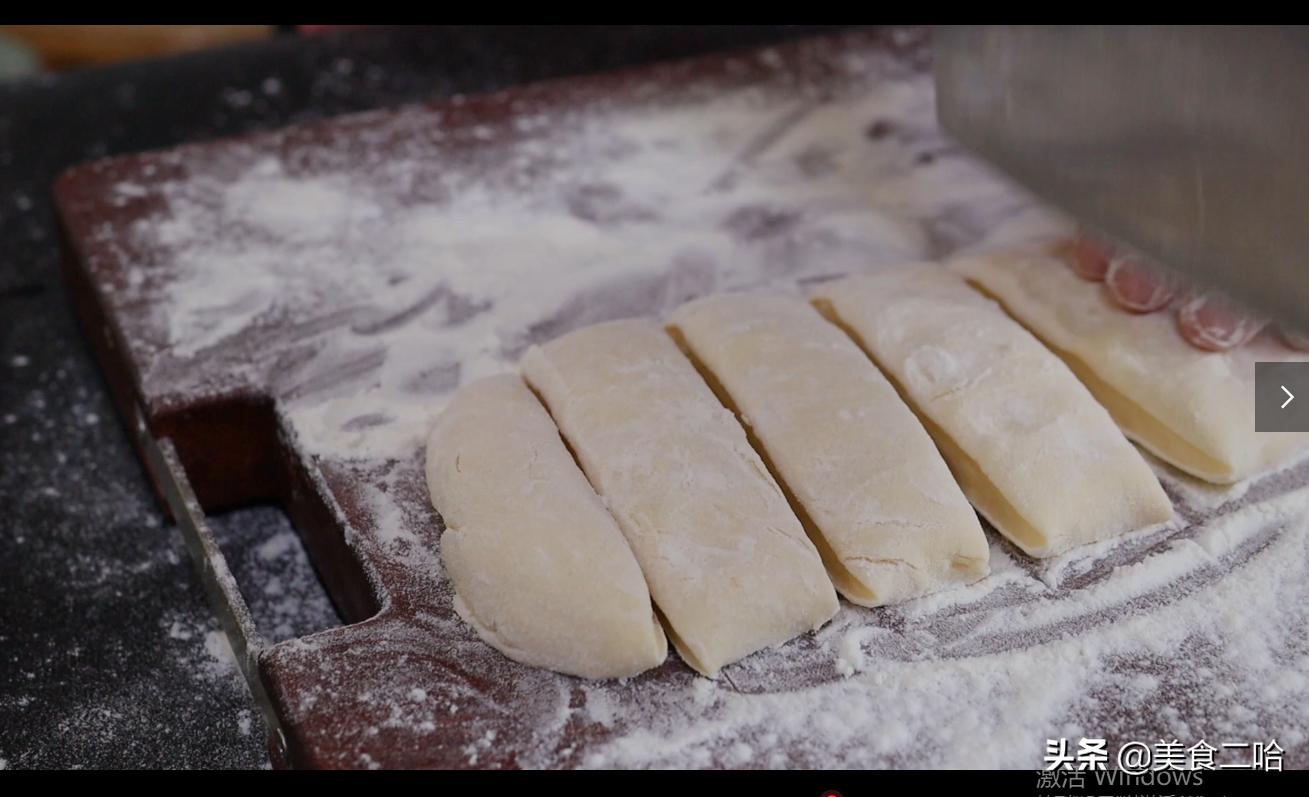 炸油条一斤面放多少脆皮油条粉,用脆皮油条膨松剂炸油条的方法