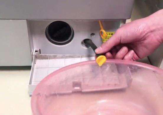 海尔洗衣机err2错误,海尔洗衣机err2怎么维修