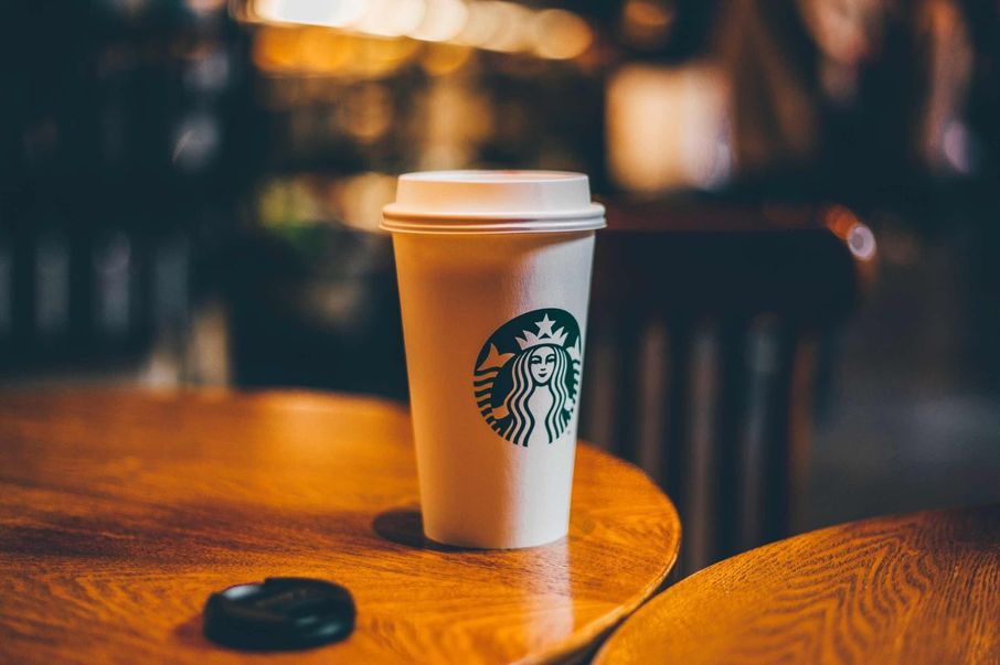 星巴克瑞幸财报,星巴克中国财报