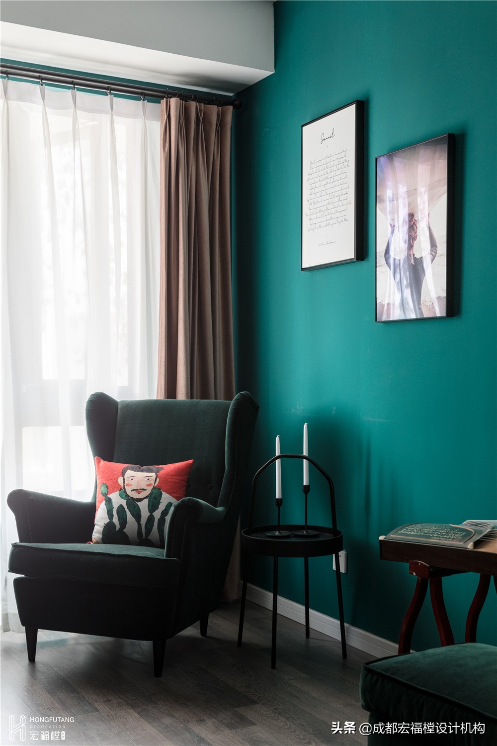 跃层意式极简风背景墙,北欧风电视背景墙小户型