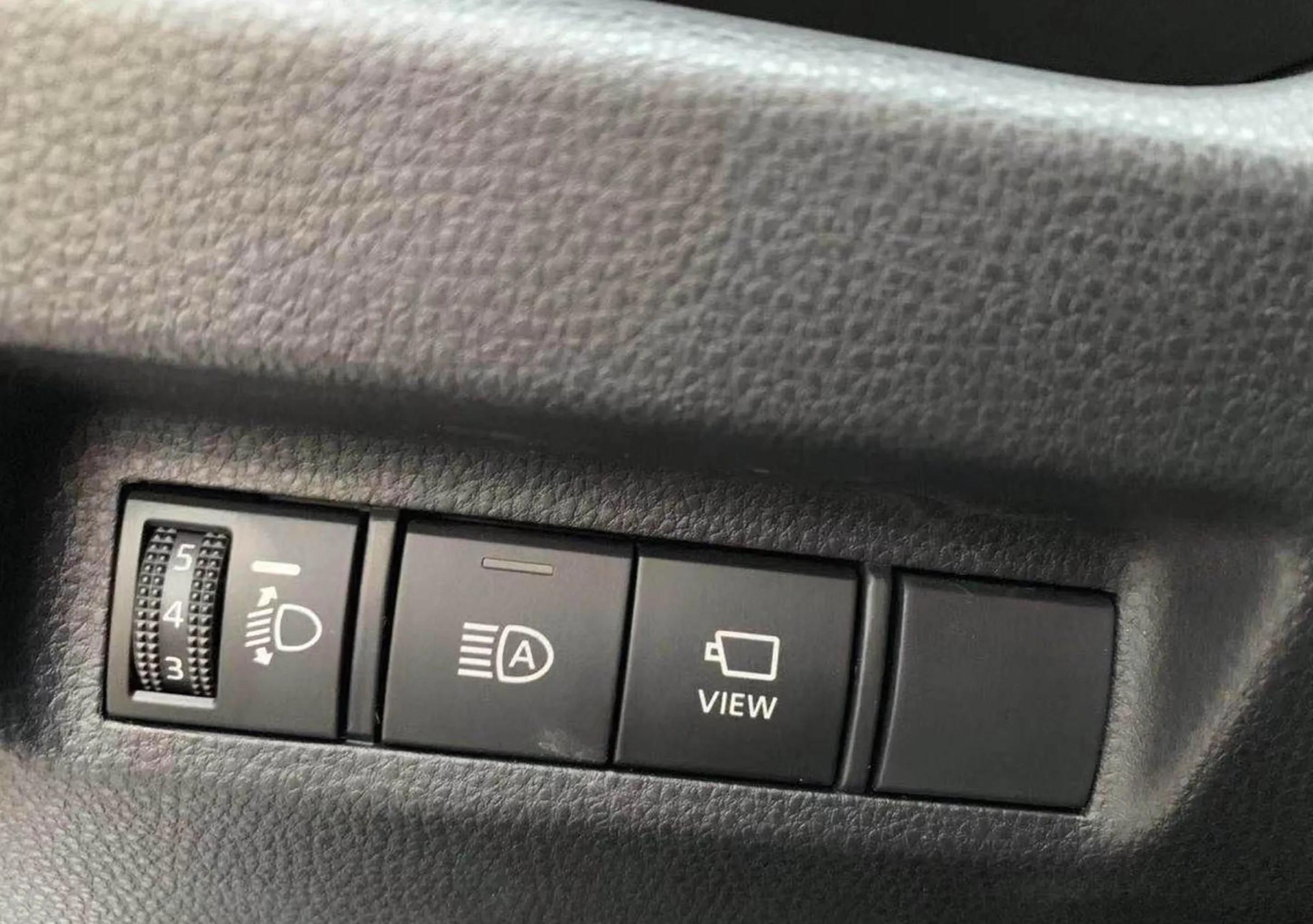 今天愚人节，我交荣放作业