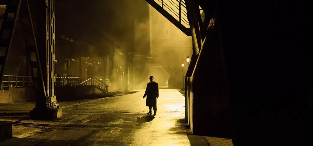 电视剧巴比伦柏林简介,关于巴比伦的电视剧