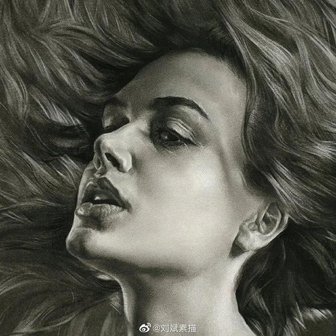 刘斌素描技法用的绘画材料,刘斌素描用的什么笔