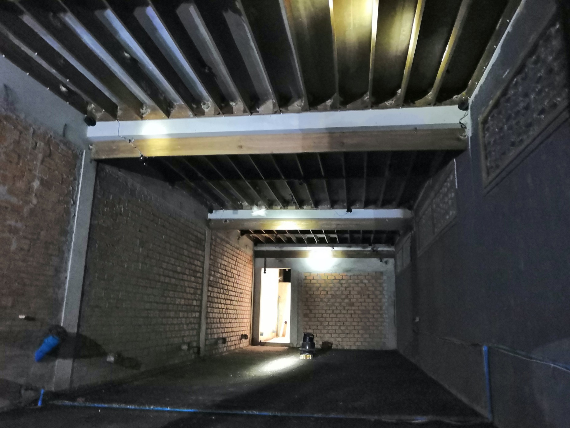 老婆怀孕我去照顾她家,老婆怀孕了我在外面打工