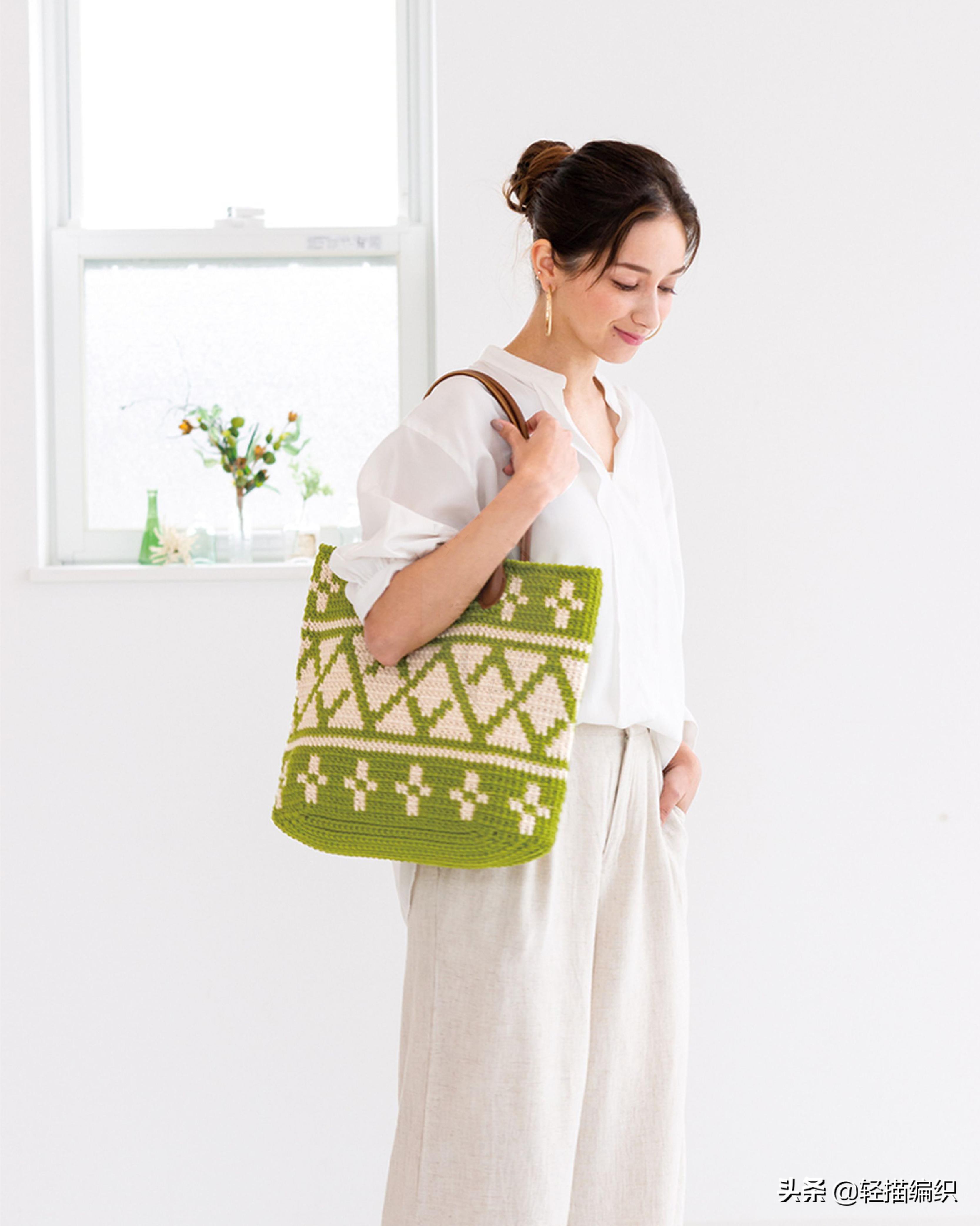 双色图案时尚手提包怎么钩,钩织祖母方格手提包简单
