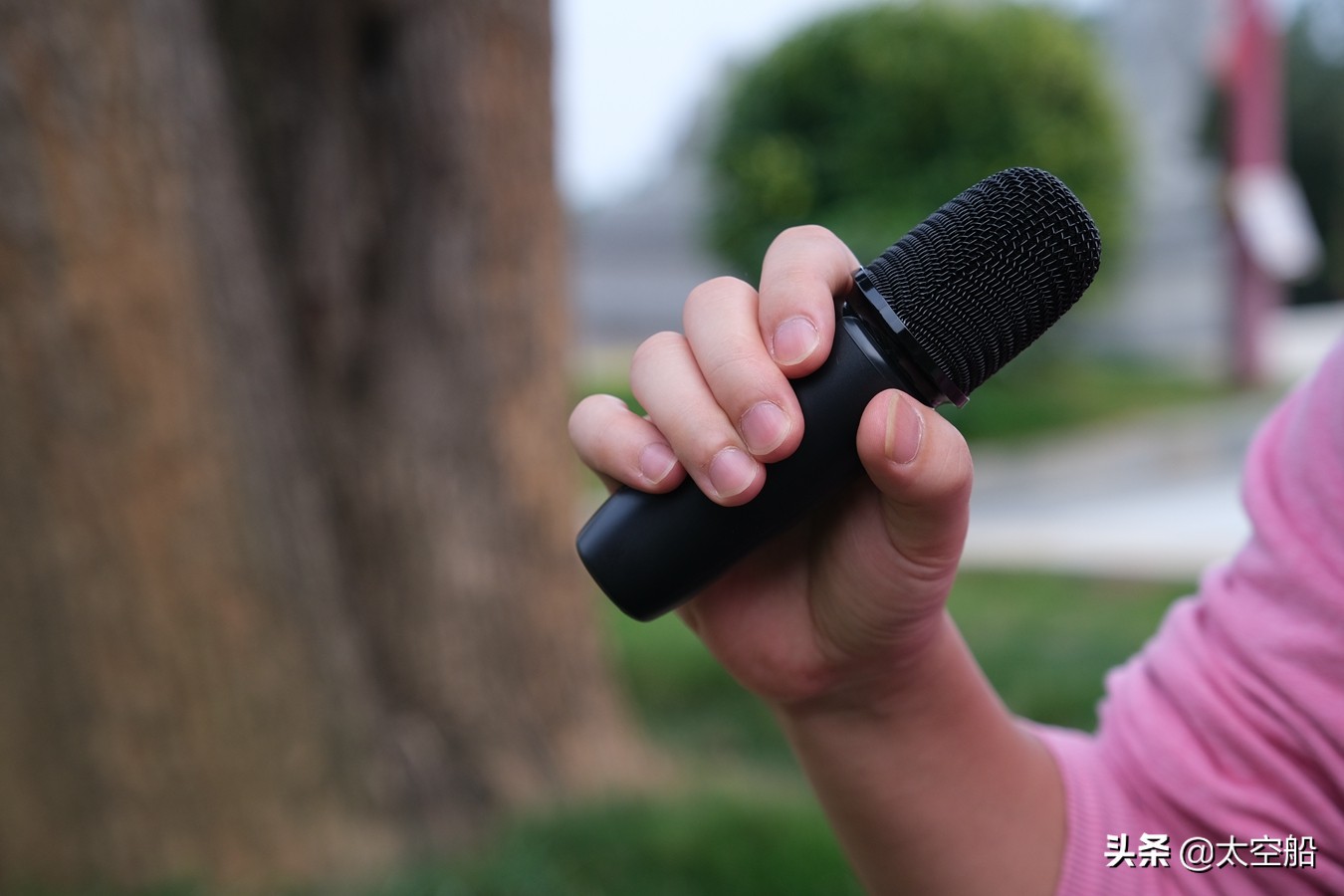 艾特铭客m18和a90哪个好,艾特铭客m18蓝牙k歌音响