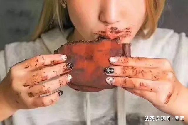 最近火爆的网红零食购买,这五种网红零食千万别买