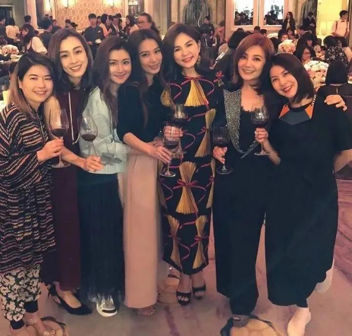 梁静茹维护友情,梁静茹李玲玉