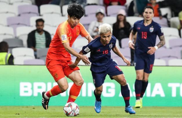两年前国足曾8球大胜菲律宾，陈戌源现场观战，里皮能否满分答卷