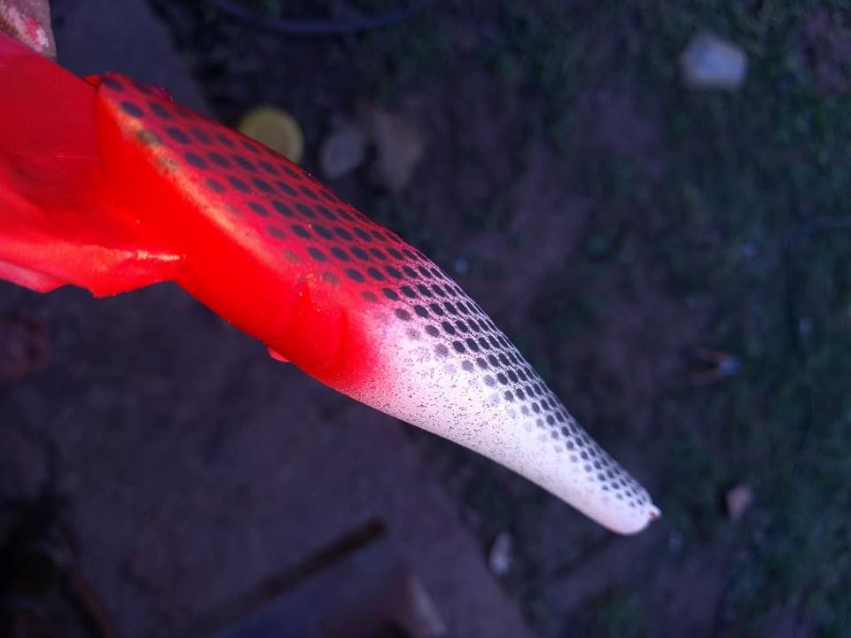 高手果然在民间，牛人不舍得买路亚鱼饵竟自己做，这手艺绝了