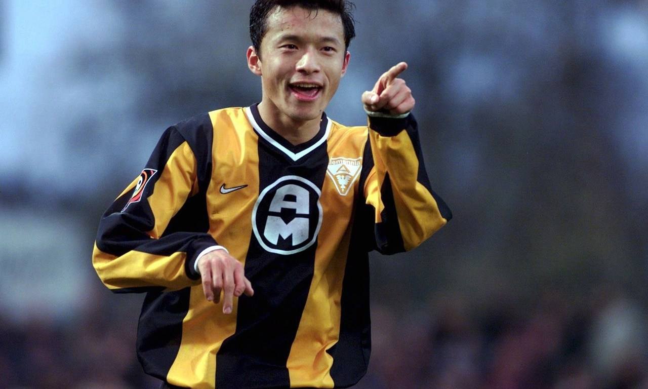 谢晖酒后失言原话完整版,谢晖留洋首球