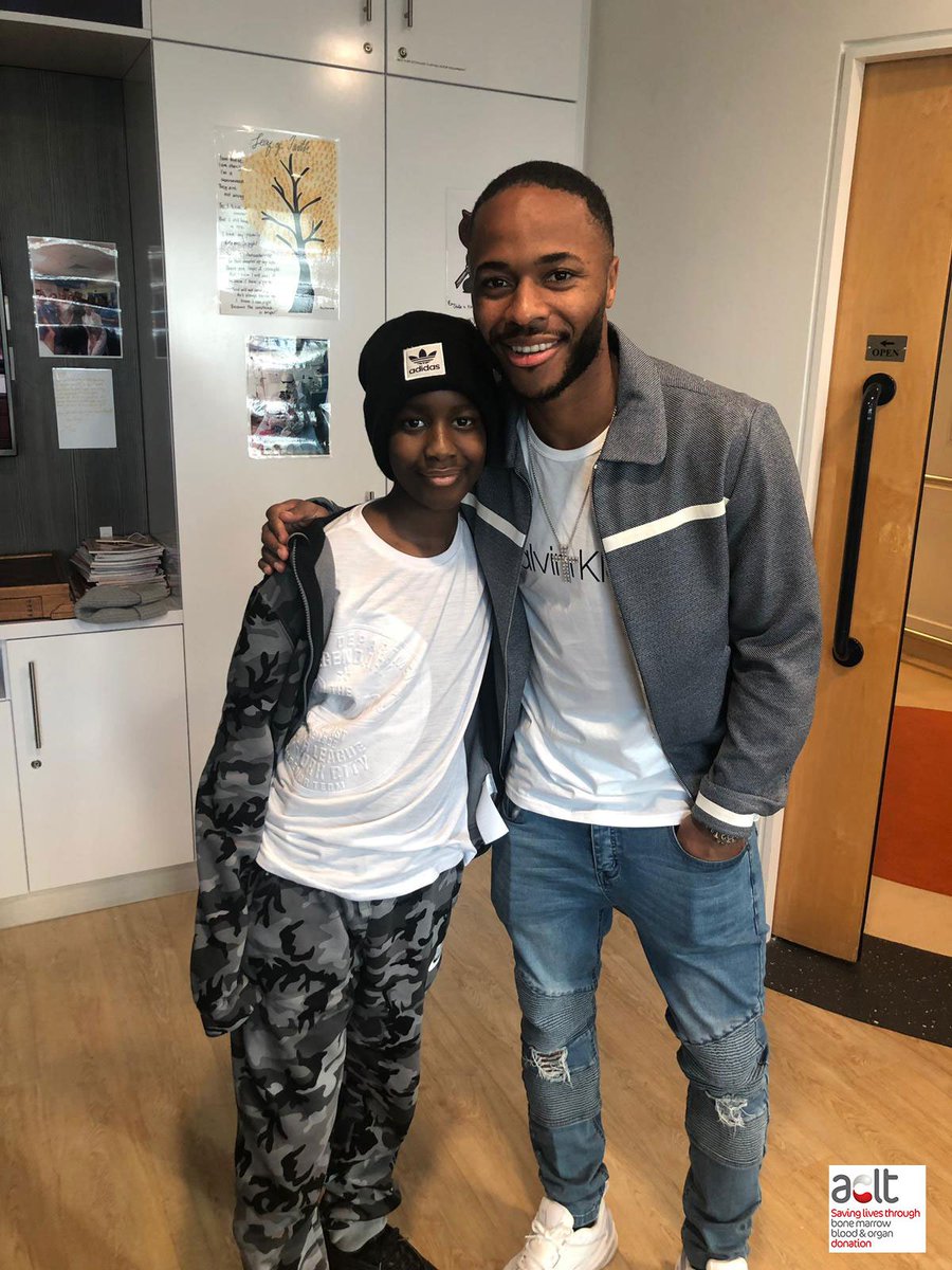 斯特林精彩瞬间集锦,斯特林赛后采访落泪说了什么