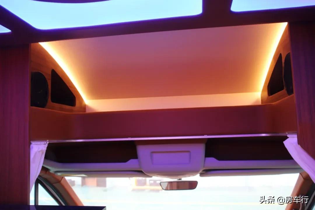 轻卡房车c型房车b型房车,房车推荐80万豪华房车c型