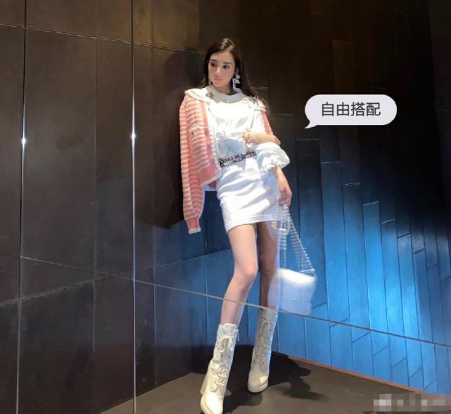 方媛教女儿游泳,方媛晒照分享生活