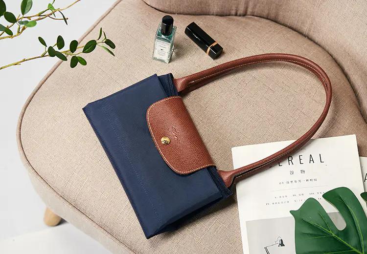 比DIOR晚成立两年，但它的饺子包火了70年，众多女星对它爱不释手