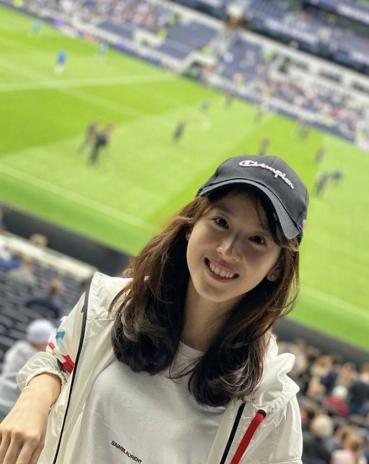 章泽天在媒体面前高情商回怼,章泽天高情商互怼