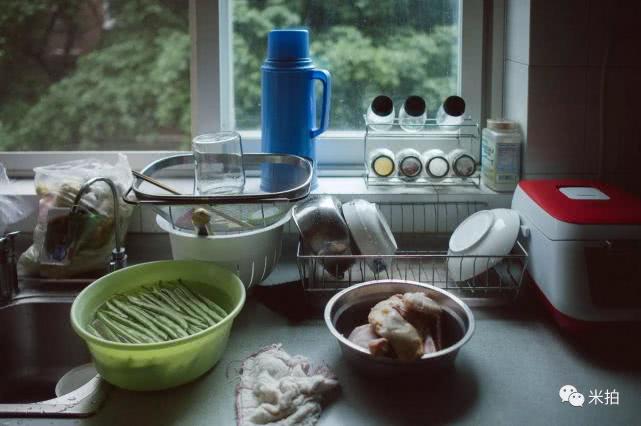 他9年为农村老人拍10000张全家福,你有多久没有拍过一张全家福了