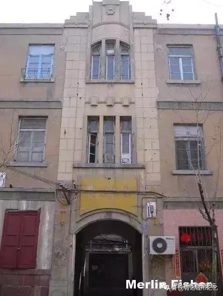 这里是小港儿，这里是后海沿，这里是海关后......