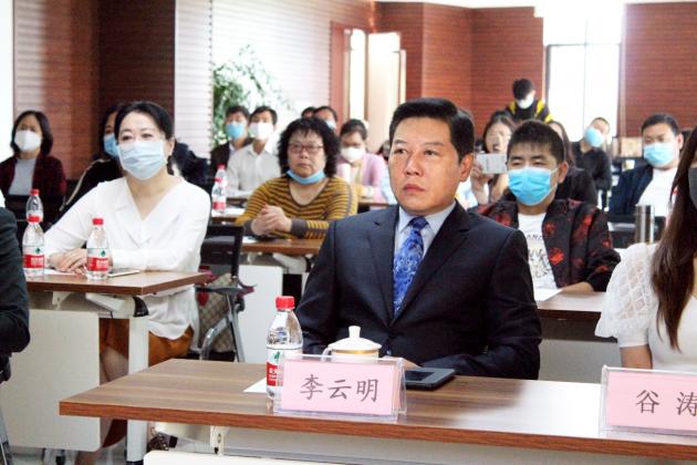 站在未来看从前,站在未来看历史