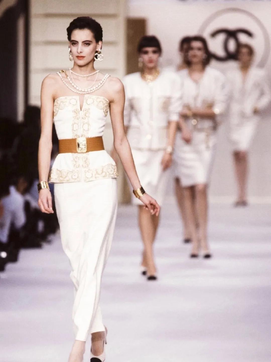 为什么大家都喜欢买香奈儿,香奈儿带给你的感触