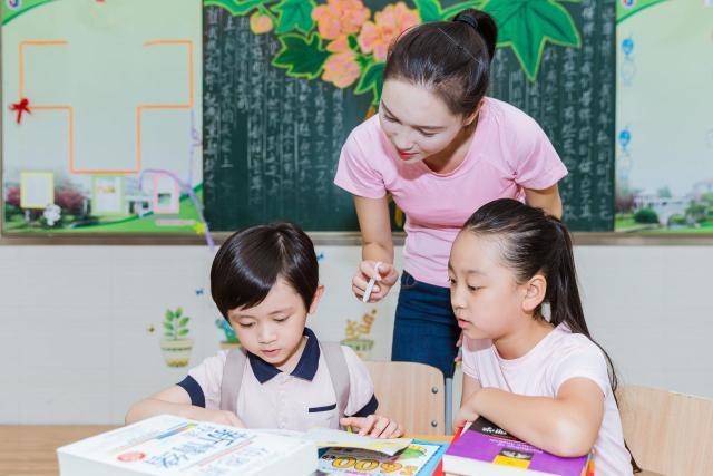 文科生可以报考哪些理科生的专业,十大专业就业前景排名及就业方向