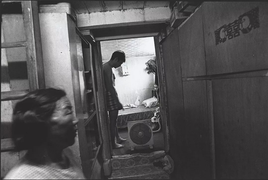 上海蜗居年代的真实故事,上海老蜗居照片