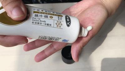 后脚跟干裂护足霜排行榜第一名,护脚霜脚后跟干裂修复霜国货