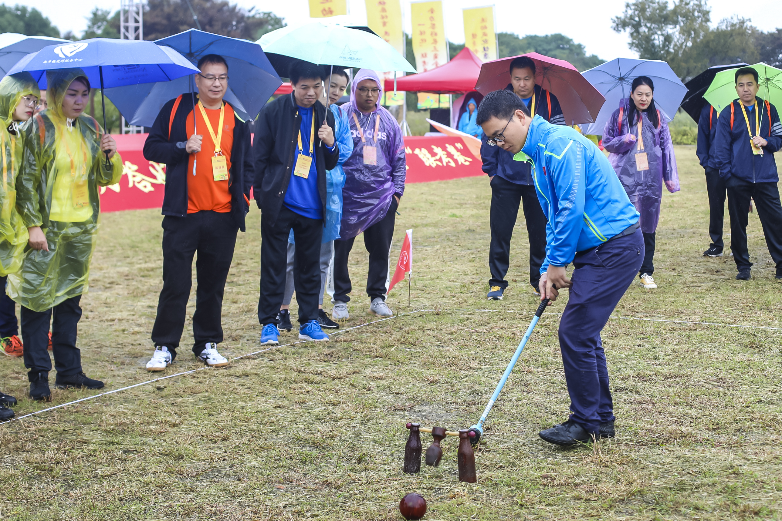 陆上打、天上飞、水中游，感受全方位体验——三省一市体育达人齐聚嘉兴动起来
