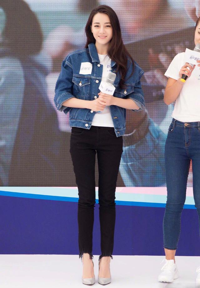 迪丽热巴杨幂穿搭,杨幂迪丽热巴穿衣风格