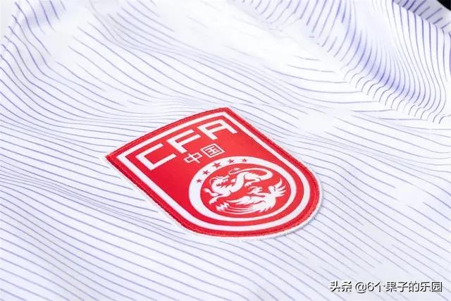 中国男足新款球衣美国首卖，定价640元，你会买吗？