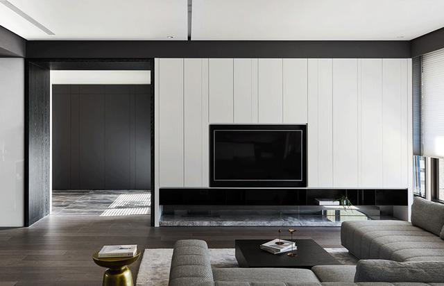 小嘉逸给大家科普下：何为性冷淡风……