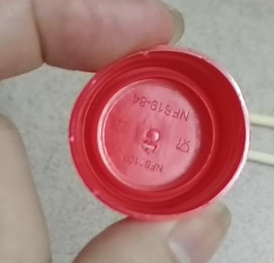 自制简易浇水神器很实用,旧瓶子浇水神器