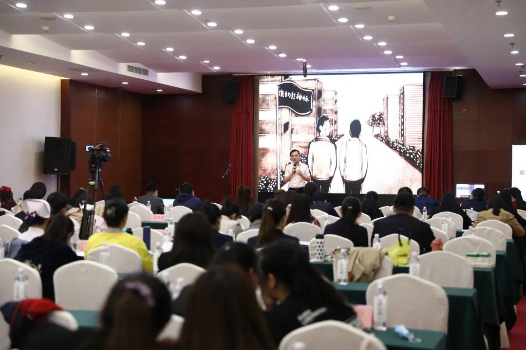 【*党**史学习】三间房乡：开展“永远跟*党**走奋进新时代”*党**史学习教育