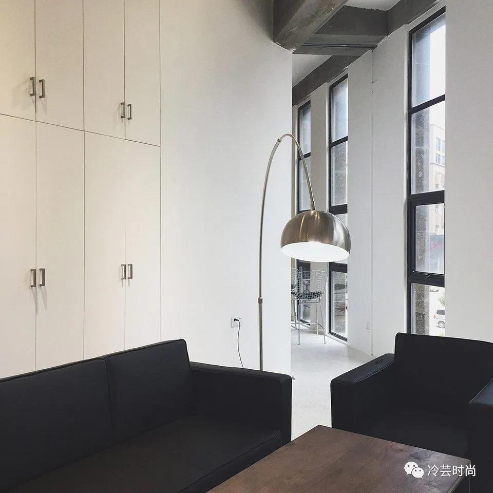 以建筑为主题的服装设计主题分析,服装设计建筑设计