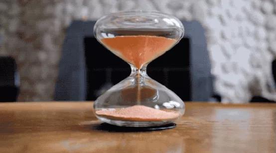 感觉时间越来越慢啦,感觉时间变得好慢