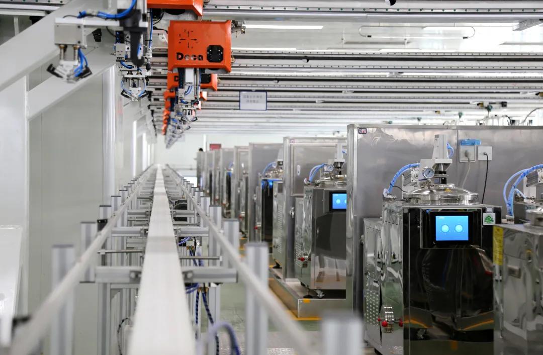 东华原医疗CMEF回顾：三十年峥嵘岁月，拥未来奋勇前行