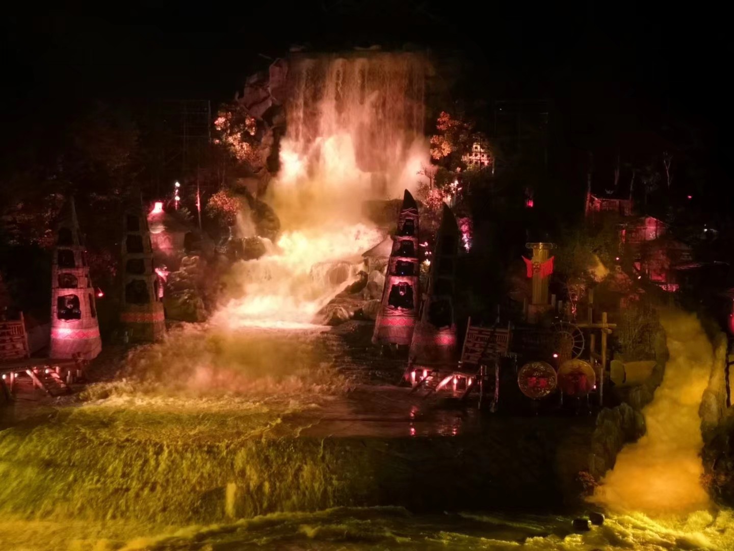 横店梦幻谷景区旅游攻略,横店最全打卡攻略梦幻谷篇