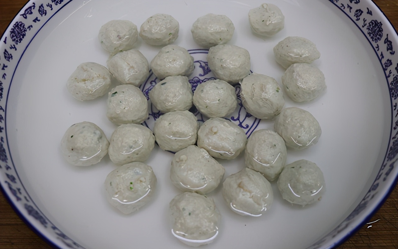 鸡肉丸子汤减脂吃多了,丸子汤晚餐