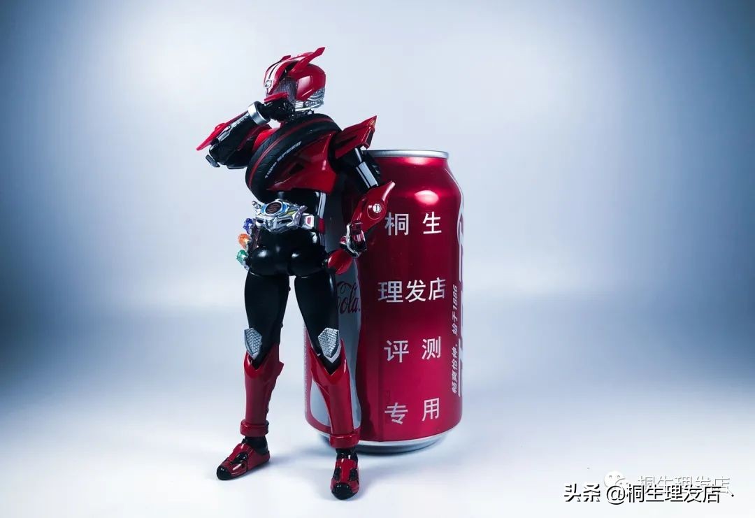 座驾最贵的假面骑士！假面骑士Drive驰骑shf测评