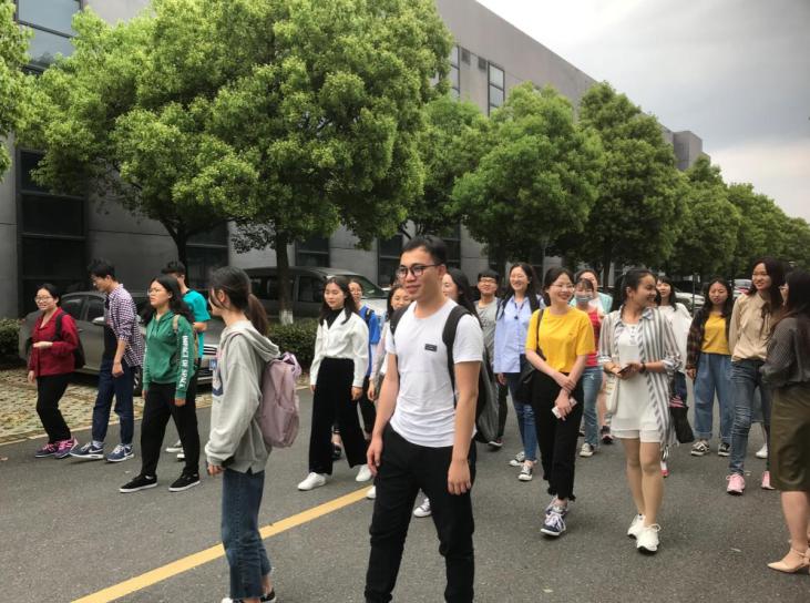 第二届“施强•行知”浙江工商大学企业行活动圆满结束