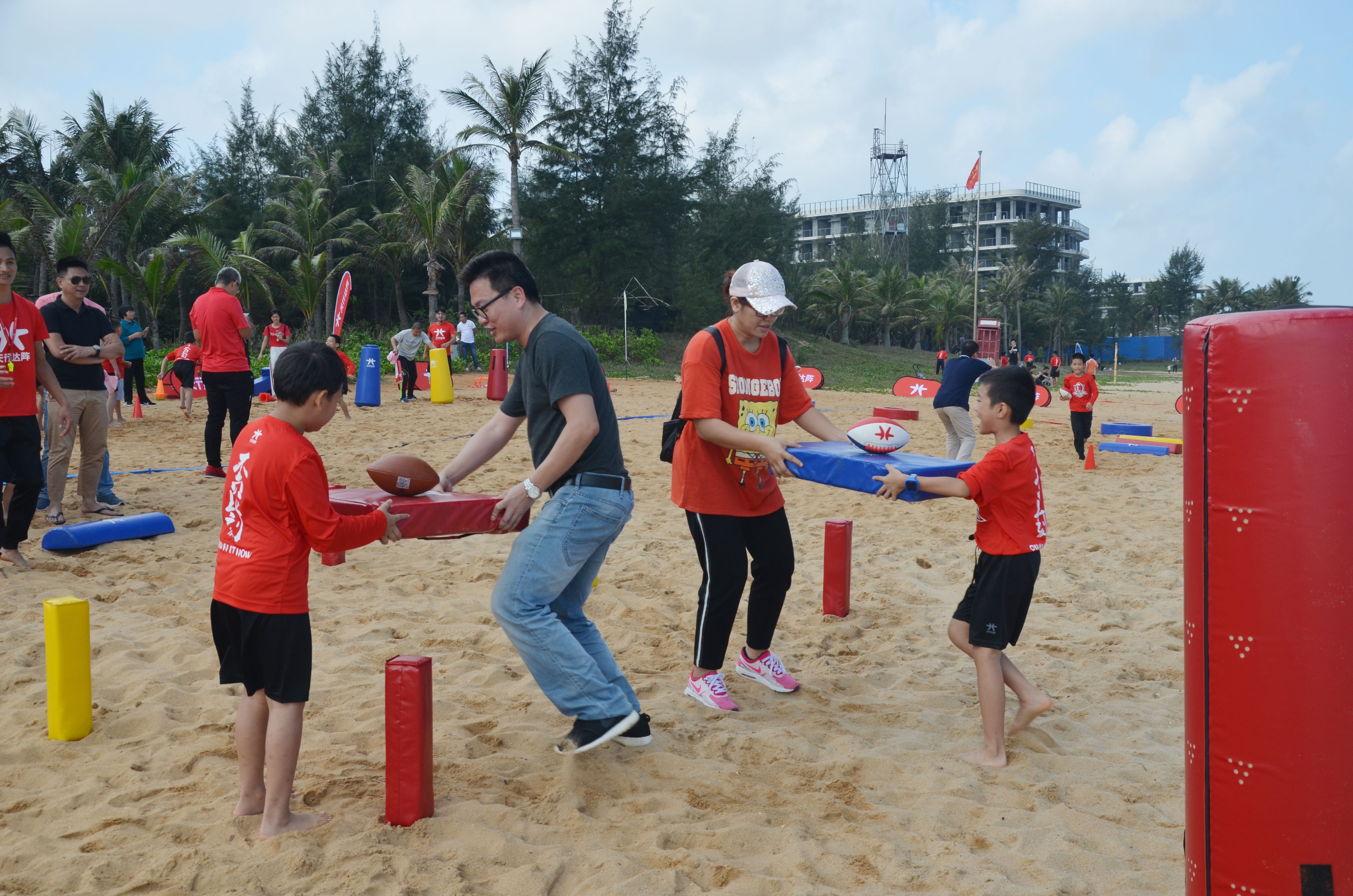 青少年腰旗橄榄球课程介绍,海南青少年健身封闭式训练营