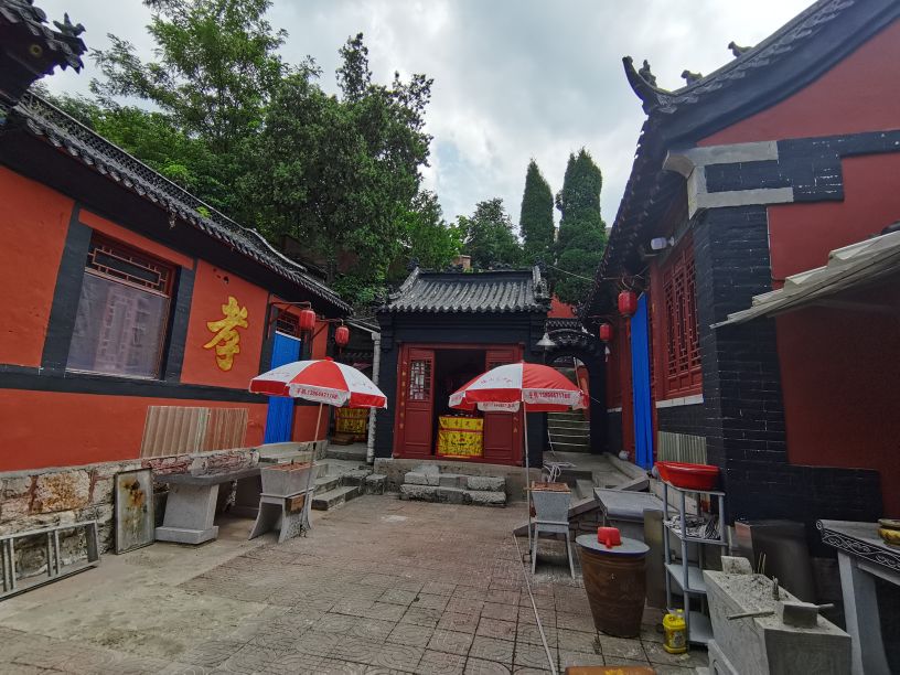 博山区八陡青石关,博山八陡青石关要门票么