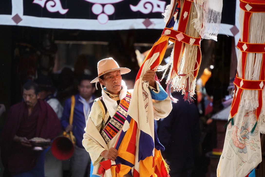 自驾游去西藏还有人看吗,自驾西藏不回头