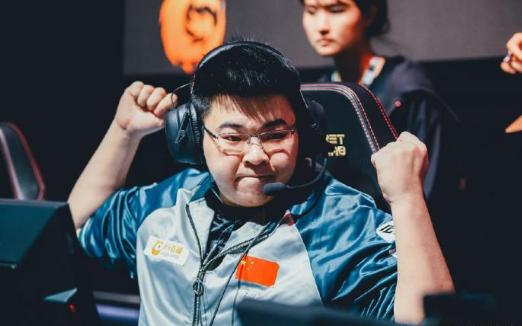 绝地求生小鹿,绝地求生极寒模式小鹿救人